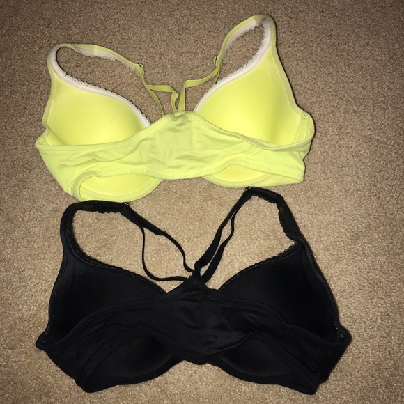 Bras - Picture 4 of 6